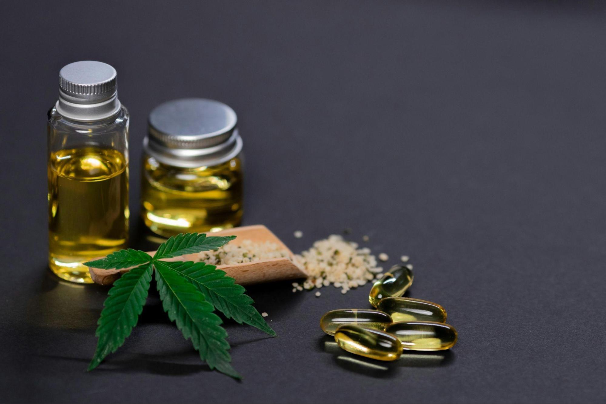 THC Oil Explained- Uses, Benefits, and Mechanism